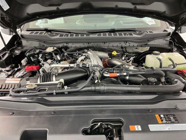 New 2026 Carbonized Gray Metallic Ford Platinum image 34