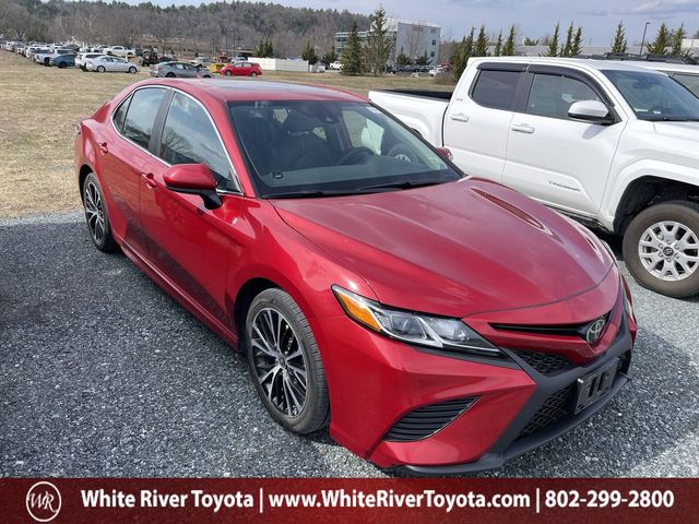 Red (Ruby Flare Pearl) 2020 Toyota Camry SE FWD Sedan Front-Wheel Drive 8-Speed Automatic