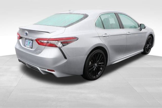 2022 Toyota Camry Hybrid XSE 20