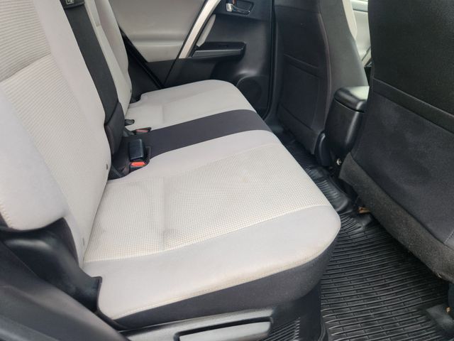 2018 Toyota RAV4 Hybrid XLE Silver at Bayway Cadillac of The Woodlands