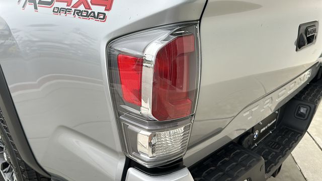 2023 Toyota Tacoma TRD Sport 12