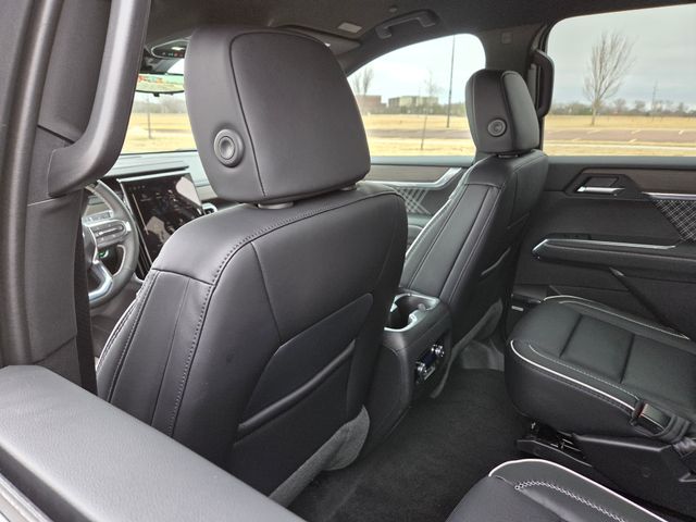 2026 GMC Acadia Denali AWD