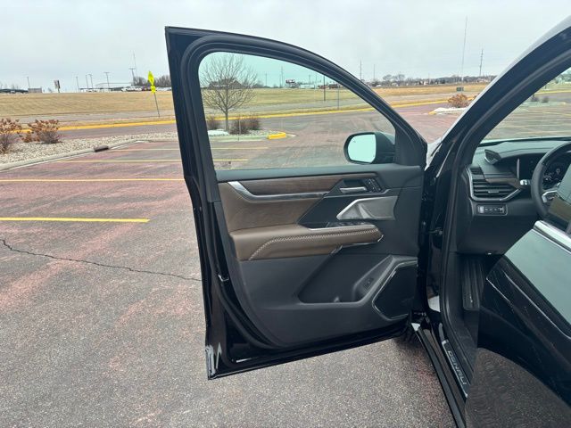 2026 GMC Acadia Denali Ultimate AWD