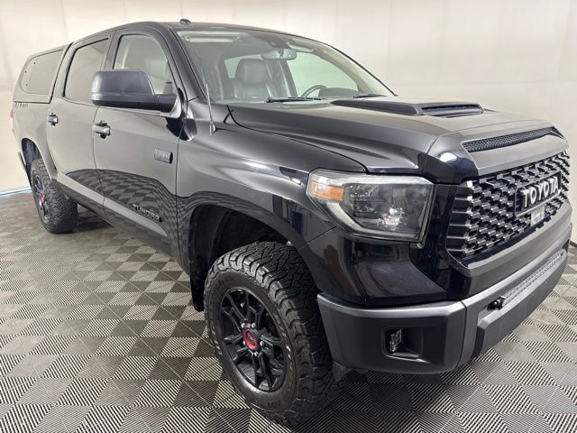 Midnight Black Metallic 2019 Toyota Tundra Pickup Truck Four-Wheel Drive 6-Speed Automatic