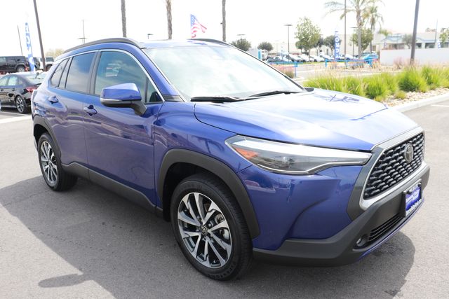 2023 Toyota Corolla Cross XLE photo