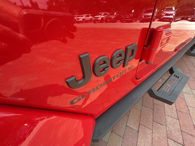 Used 2024 Jeep Gladiator Truck