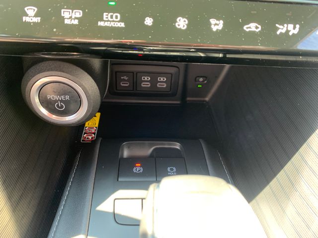 Used 2023 Toyota Venza SUV