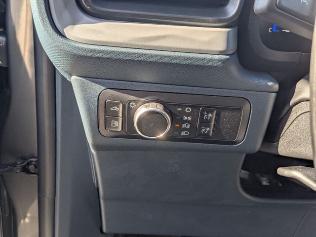 2026 Ford Maverick XL - Photo 10