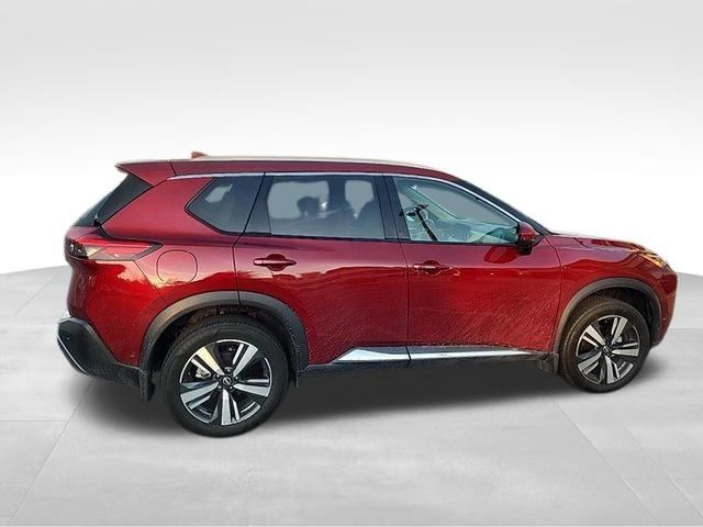 2023 Nissan Rogue SL 7