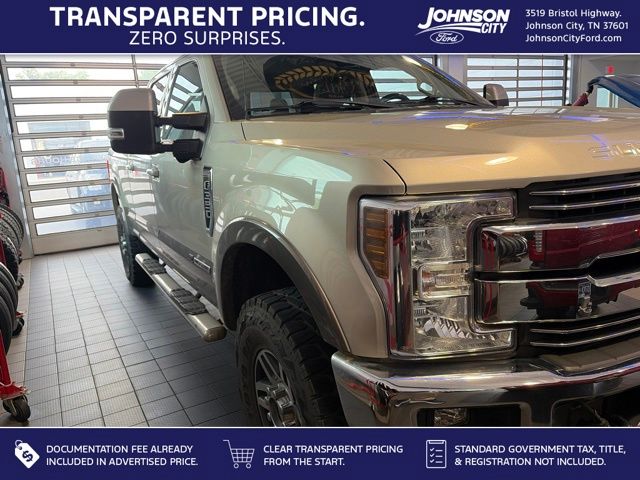 White Gold Metallic 2018 Ford F-350 Super Duty Pickup Truck Four-Wheel Drive 6-Speed Automatic