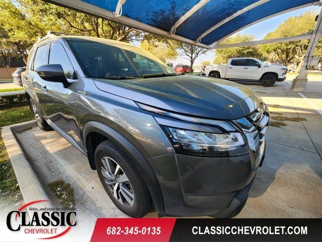 2024 Nissan Pathfinder SL FWD