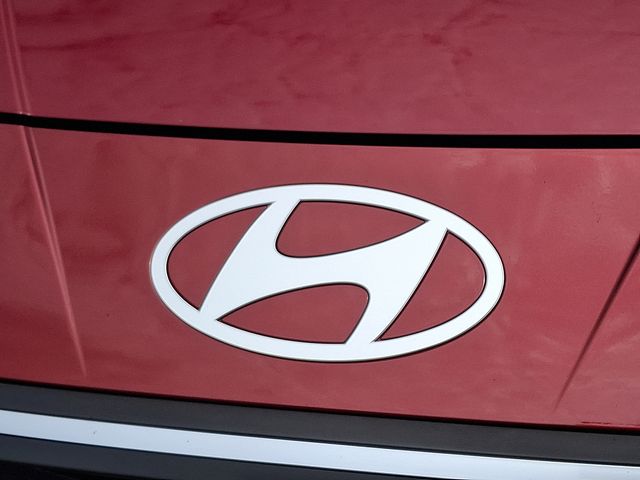 Used 2024 Hyundai Elantra Sedan