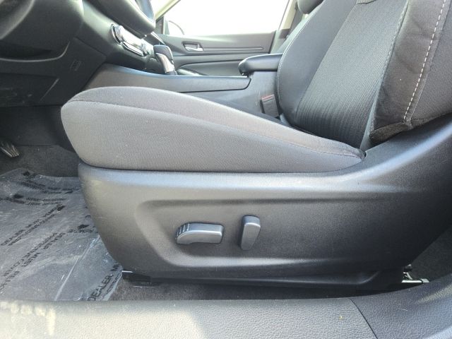2025 Nissan Altima 2.5 SV:B02427