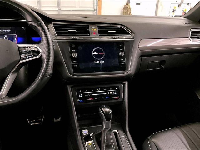 2023 Volkswagen Tiguan 2.0T SE R-Line Black Silver at Spitzer Acura