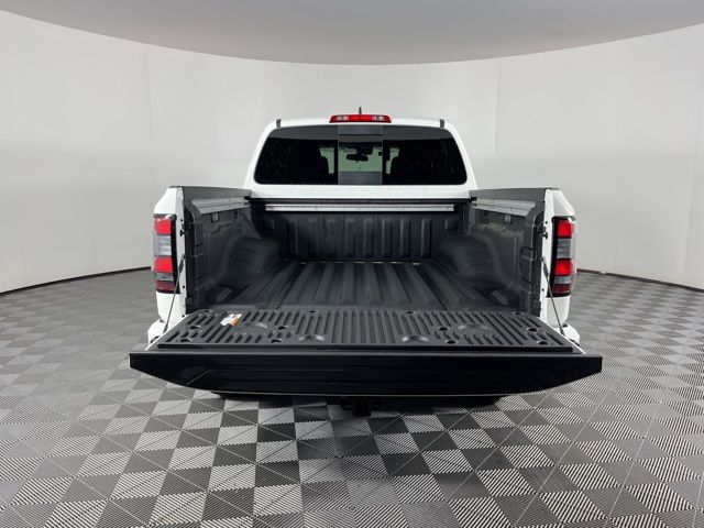 2025 Glacier White Nissan Frontier PRO-X RWD Truck
