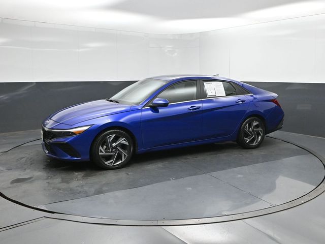 Used 2024 Hyundai Elantra Sedan