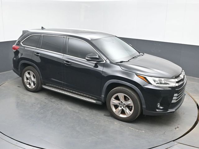 Midnight Black Metallic 2019 Toyota Highlander Limited FWD SUV / Crossover Front-Wheel Drive 8-Speed Automatic