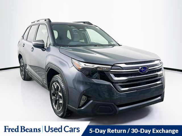 2025 Subaru Forester Premium Crossover AWD