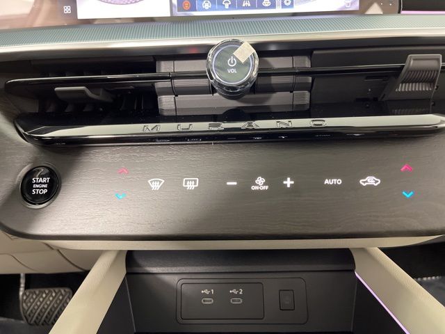 2025 Everest White Pearl Tricoat Nissan Murano SL AWD SUV