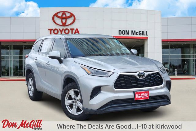 Celestial Silver Metallic 2021 Toyota Highlander L FWD SUV / Crossover Front-Wheel Drive 8-Speed Automatic