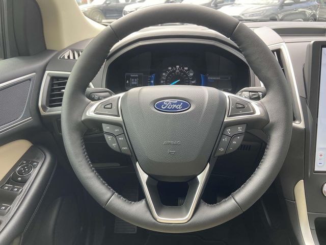 2024 Ford Edge SEL 18