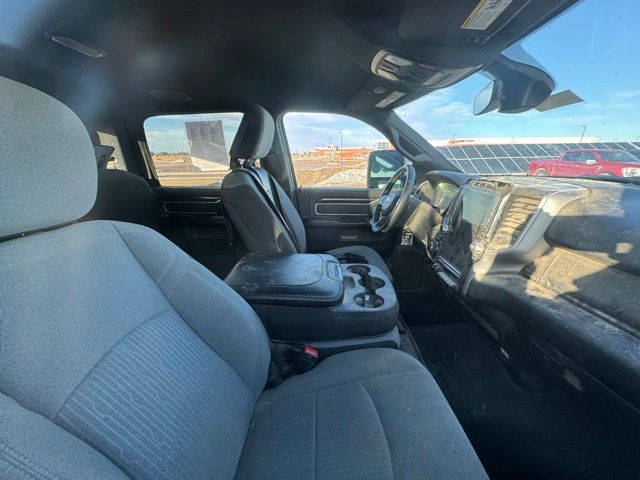 2024 Ram 3500 Big Horn Crew Cab 4x4 6'4" Box