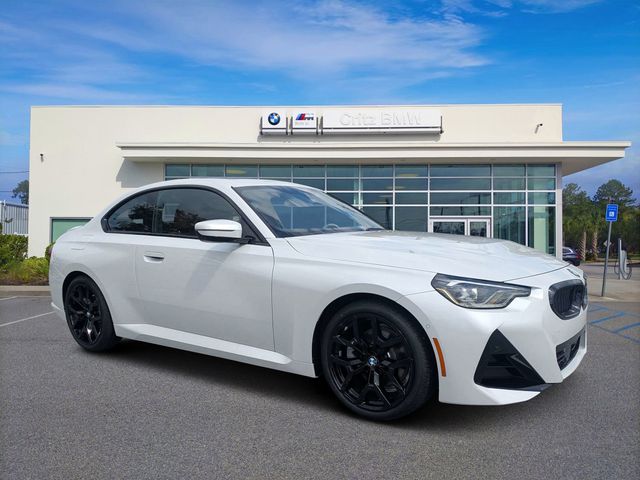 Mineral White Metallic 2026 BMW 2 Series Coupe Rear-Wheel Drive 8-Speed Automatic