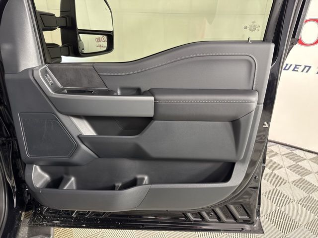 2025 Agate Black Metallic Ford F-150 XLT 4X4 Truck