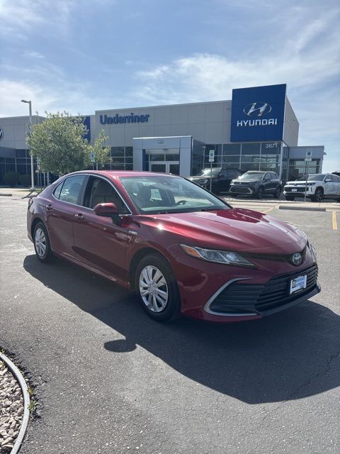 Red (Ruby Flare Pearl) 2021 Toyota Camry Hybrid LE FWD Sedan Front-Wheel Drive Continuously Variable Transmission