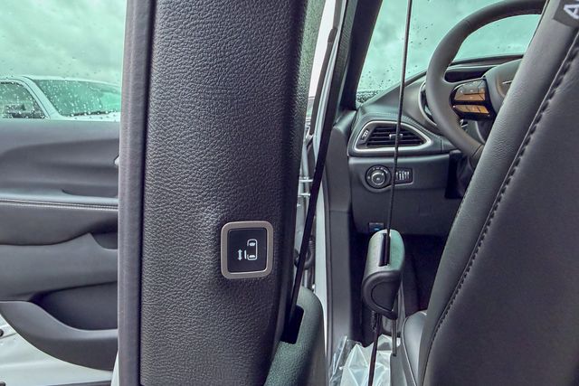 new 2026 Chrysler Pacifica car, priced at $47,675