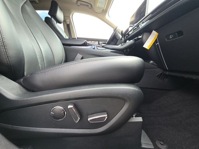 2022 LINCOLN Nautilus Reserve:B02186