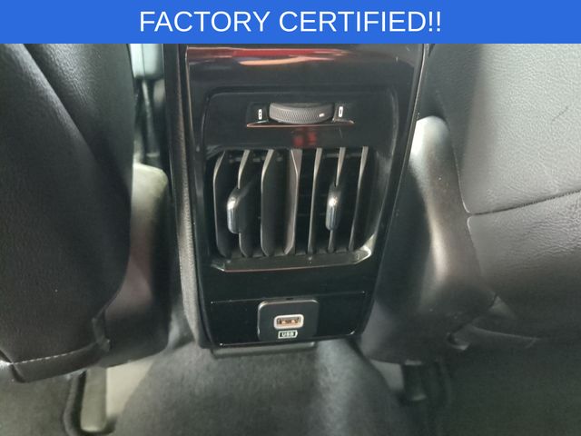 Used 2024 Gray Jeep Latitude image 27