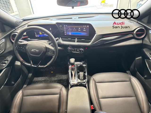 Used 2025 White Chevrolet 2RS image 36