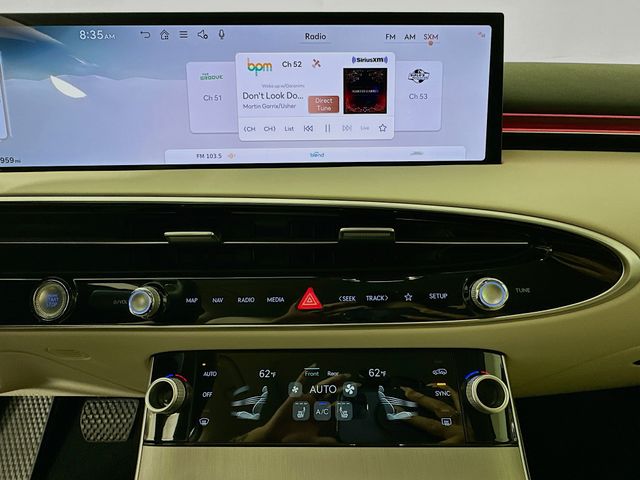 Thumbnail: 2026 Genesis GV70 - 15