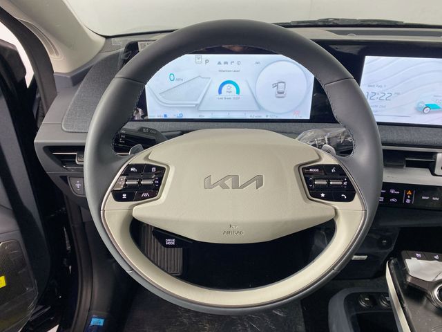 2024 Kia EV6 Wind 11