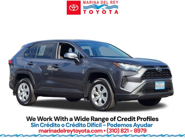 2025 Toyota RAV4 LE FWD