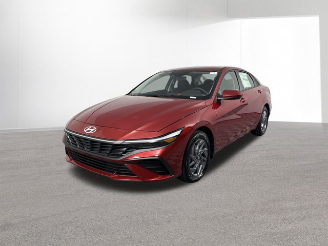 Used 2025 Hyundai Elantra Hybrid For Sale in Indianapolis, IN
