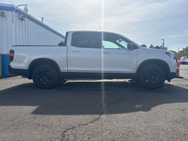 Platinum White Pearl 2023 Honda Ridgeline Black Edition AWD Pickup Truck All-Wheel Drive 9-Speed Automatic