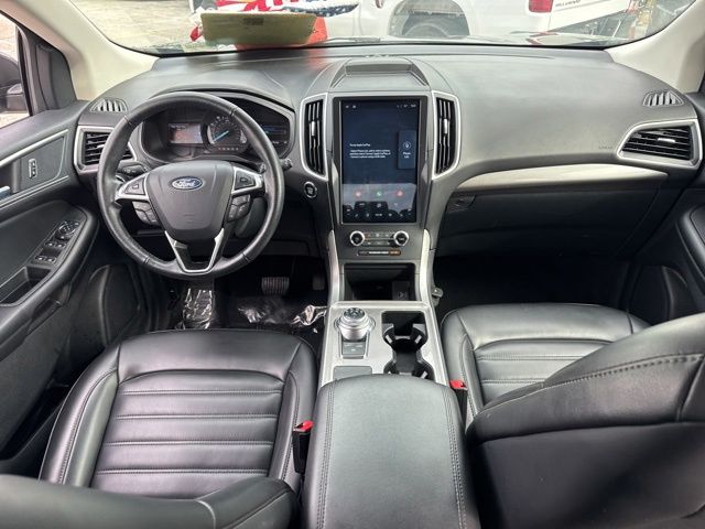 2024 Ford Edge SEL - Photo 16