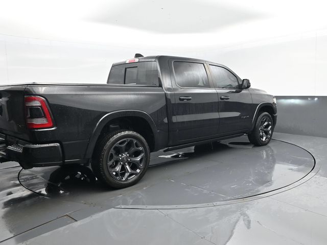 2020 Diamond Black Crystal Pearlcoat Ram 1500 Limited 4X4 Truck