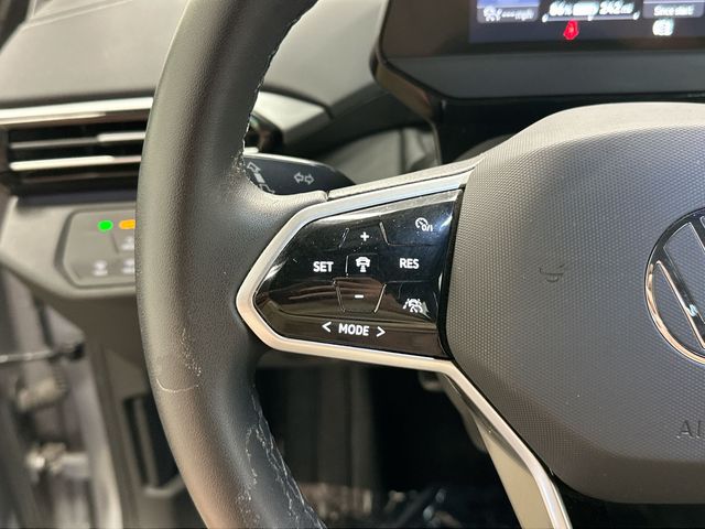 2023 Volkswagen ID.4 Pro Silver at Subaru and VW of Moon Township
