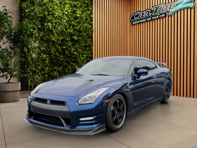 2013 Nissan GT-R Thumbnail