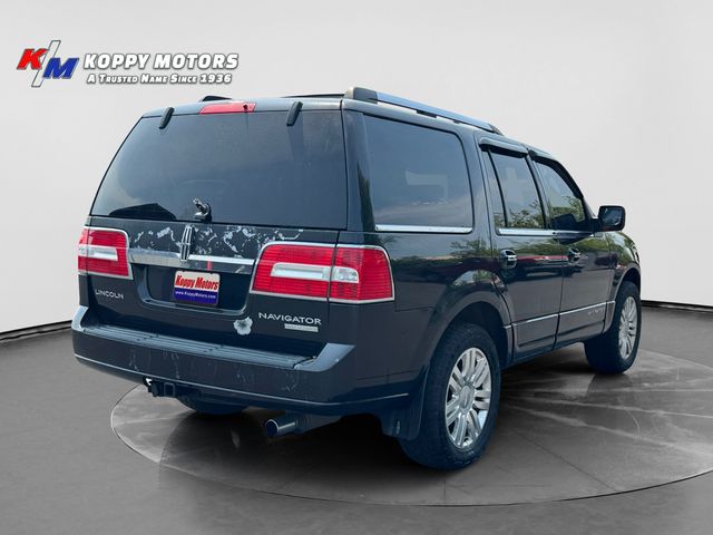 2011 Lincoln Navigator Base - Tuxedo Black Metallic exterior view 5