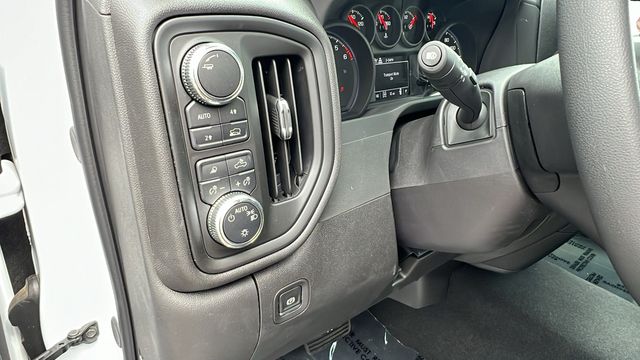 2024 GMC Sierra 1500 Pro 33