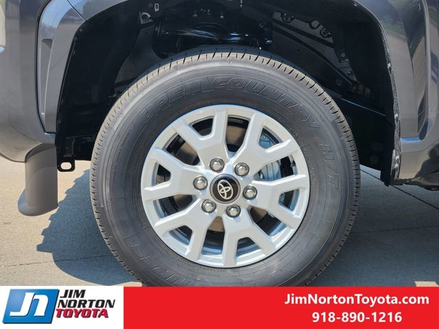 2025 Toyota Tacoma SR5 Double Cab photo 9