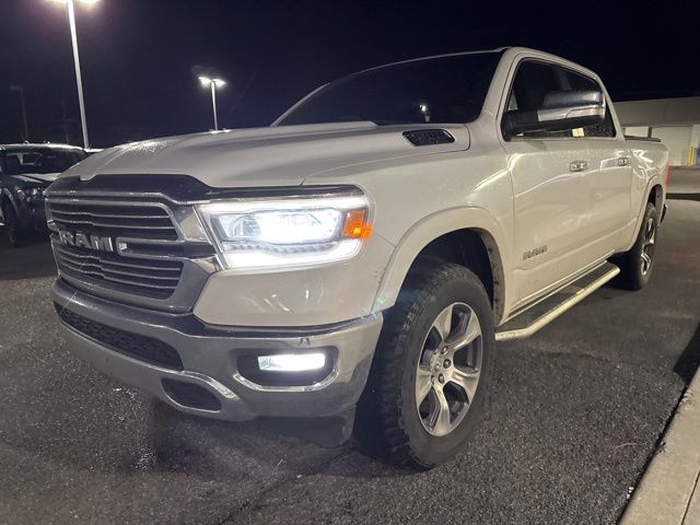 2019 RAM 1500 Laramie Crew Cab 4WD