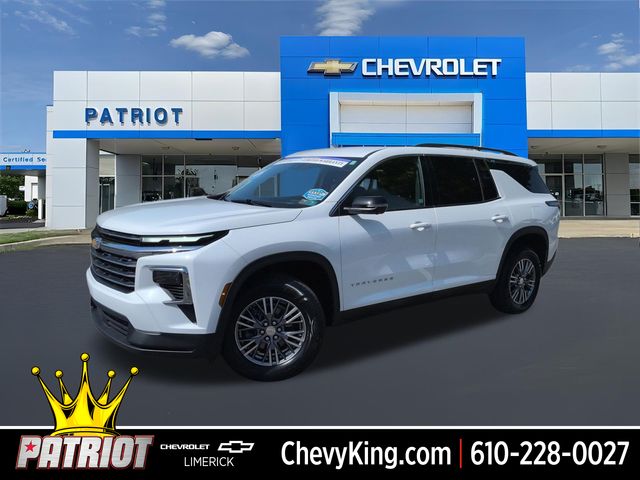Summit White 2024 Chevrolet Traverse SUV / Crossover Four-Wheel Drive 8-Speed Automatic