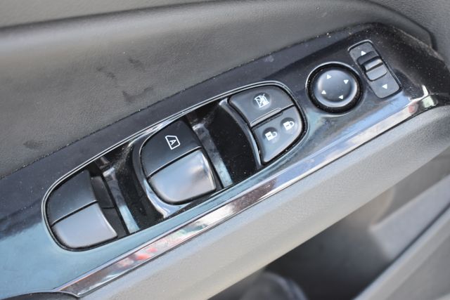 Used 2024 Nissan Altima Sedan