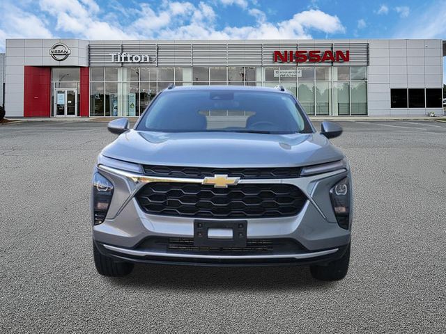 Used 2025 Chevrolet Trax SUV