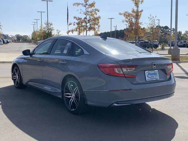 2022 Honda Accord Hybrid Touring 8